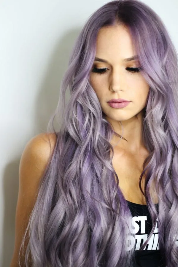 6 Fakta di Balik Rambut Warna-warni. Bisa Jadi Pertimbangan Sebelum Memutuskan Mewarnai 8