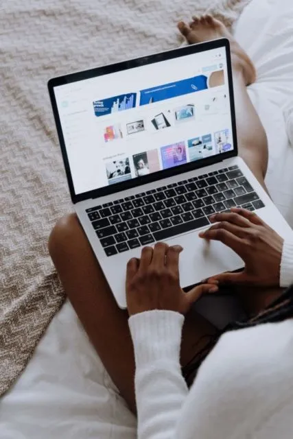 5 Aplikasi Pembuat Logo Online di HP, Bisalah Cuman Sejam Jadi! 6 aplikasi pembuat logo online