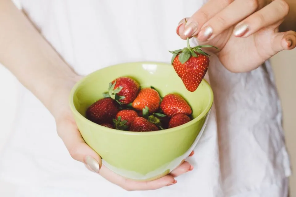 8 Buah Penambah Darah yang Ampuh Atasi Anemia. Asupan buat yang Lagi Mens atau Suka Kliyengan 10