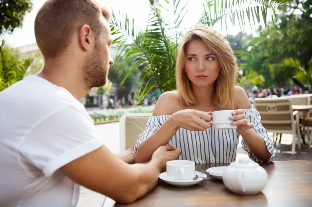 5 Plus Minus Menikahi Pasangan yang Karakternya Beda Jauh. Seru atau Justru Sering 'Rusuh'? 10
