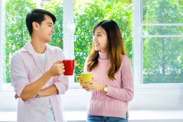 5 Plus Minus Menikahi Pasangan yang Karakternya Beda Jauh. Seru atau Justru Sering 'Rusuh'? 6