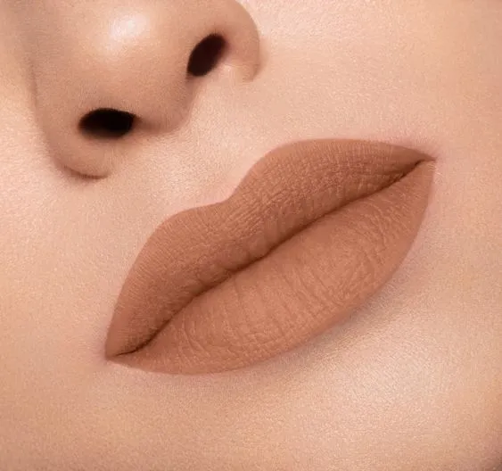 Buat Pemula, Ini Nih Warna Lipstik yang Direkomendasikan Biar Tampil Cantik Natural 8