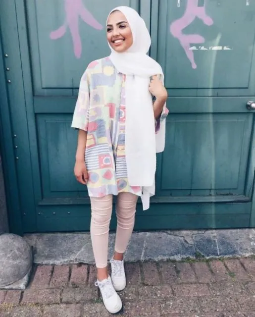 Banyak yang Nggak PD Pakai Hijab Warna Putih, Mungkin Karena 4 Trik Ini Belum Dicoba! 7