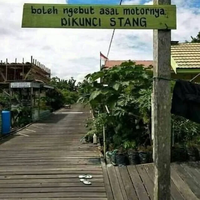 10 Peringatan yang Lahir dari Pikiran Jenius. Memperingatkan Orang itu juga Ada Seninya! 17