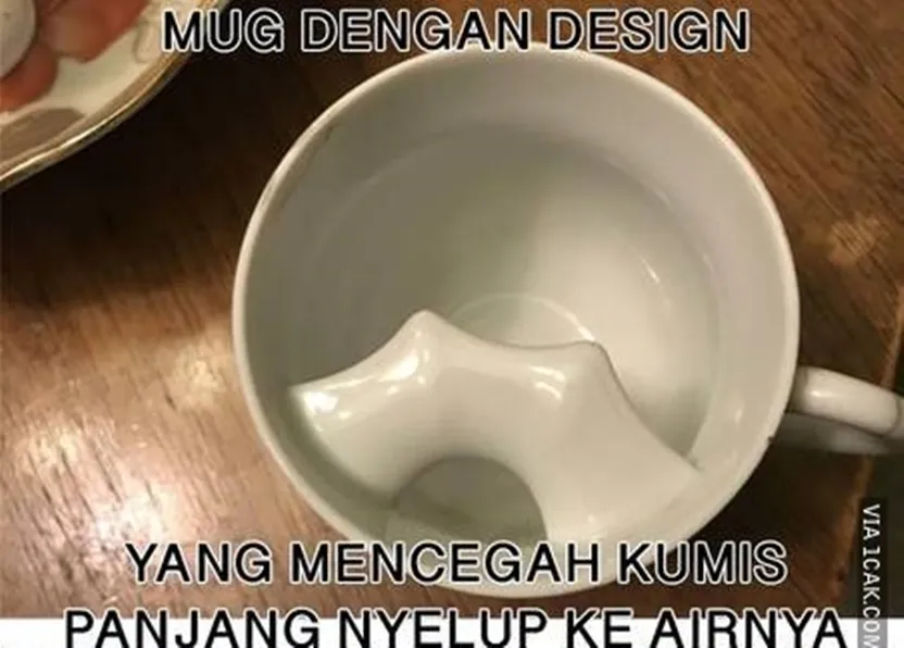 11 Desain Gelas Unik yang Bikin Gagal Paham. Bahaya buat Orang yang Minum Buru-Buru nih! 15