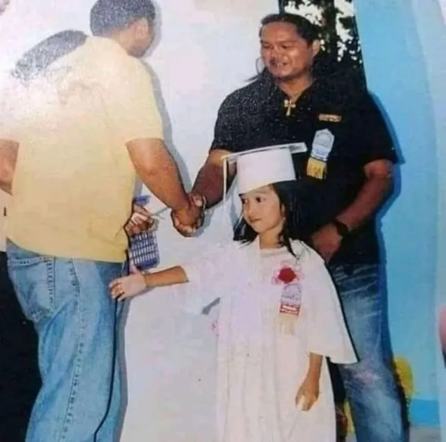 Lihat Fotonya Saja Sudah Awkward Sendiri, Nggak Kebayang Rasanya Ada dalam 10 Momen ini ~ 14