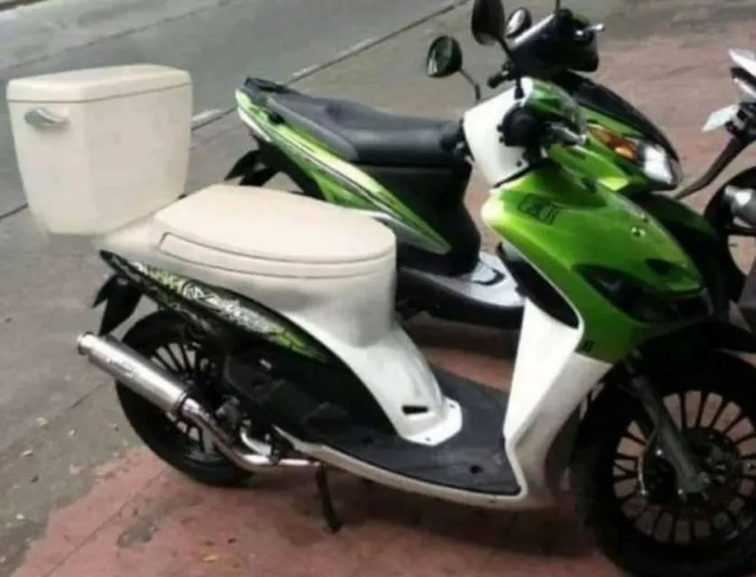 Modifikasi Jok Motor yang Nggak Layak Ditiru. Malah Bikin Ribet! 15