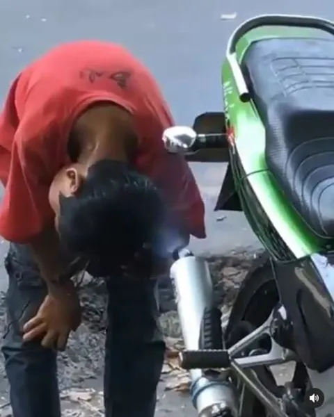 11 Cara Kocak Orang Indonesia Mengeringkan Segala Hal. Nggak Perlu Repot Beli Hairdryer Segala~ 20