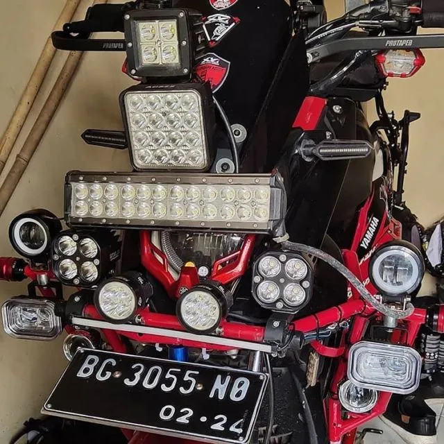 Siap Mengarungi Kegelapan Duniawi, Modifikasi Lampu pada Motor ini Bakal Bikin Anak Racing Minder! 13