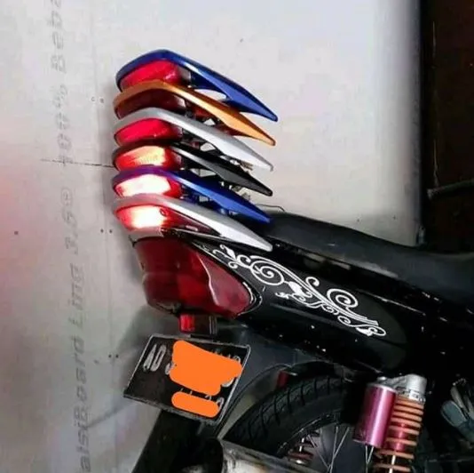 Siap Mengarungi Kegelapan Duniawi, Modifikasi Lampu pada Motor ini Bakal Bikin Anak Racing Minder! 14