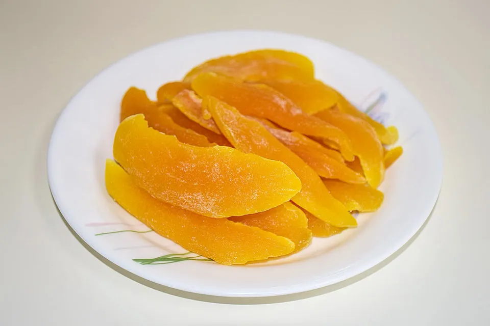 Aneka Resep Manisan Mangga Muda yang Menggugah Selera. Asam Manis Segarnya Bikin Melek Mata 9