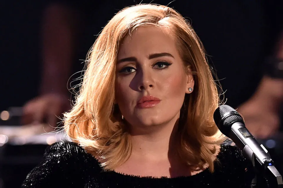 8 Tips Mengatur Keuangan Ala Adele. Pelit ke Diri Sendiri dan Nggak Gengsi Beli Barang Bekas 11