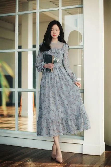 9 Model Dress Korea yang Bisa Jadi Referensi Buat Jadi Kebaya Modern. Anggun dan Manis! 11