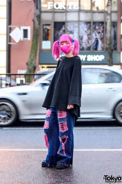 Mengagumi 'Gaya Jalanan' Ala Anak Muda Tokyo; Bisa Ditiru Nih Percaya Dirinya! 17