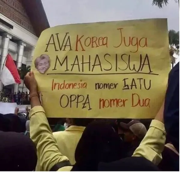 10 Potret Demo ini Bukti bahwa K-Popers juga Peduli Nasib Bangsa. Aksi Dulu, Drakor Nanti Lagi~ 19