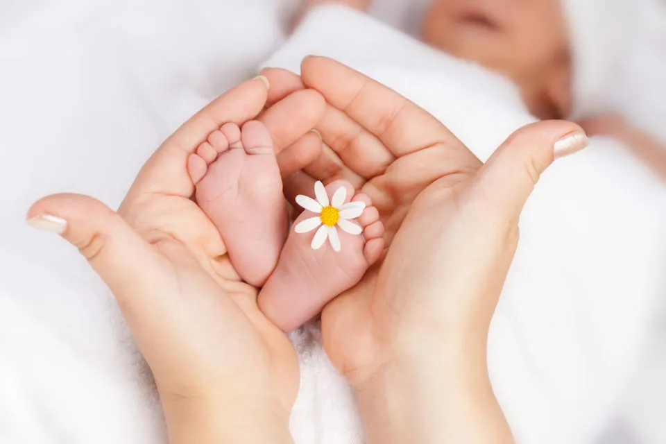 73 Ide Nama Bayi Indonesia yang Terdengar Puitis. Manis Didengar untuk si Kecil Tersayang 11