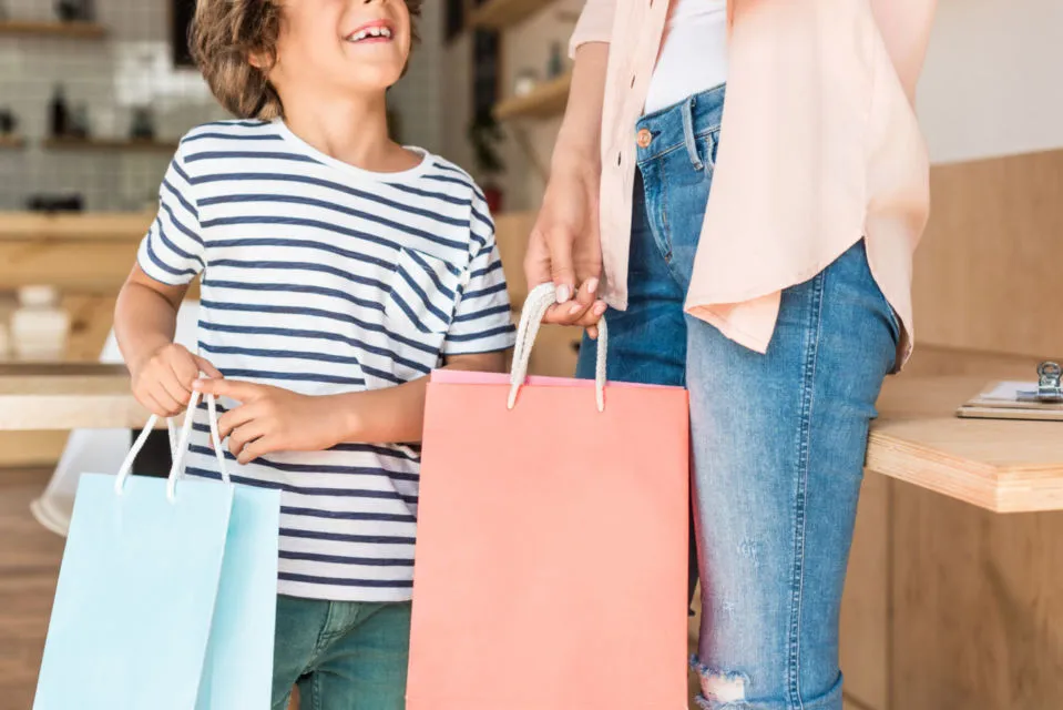 6 Hal Soal Uang yang Wajib Diajarkan pada Anak Sejak Dini. Yuk, Ajak Dia Mandiri! 6