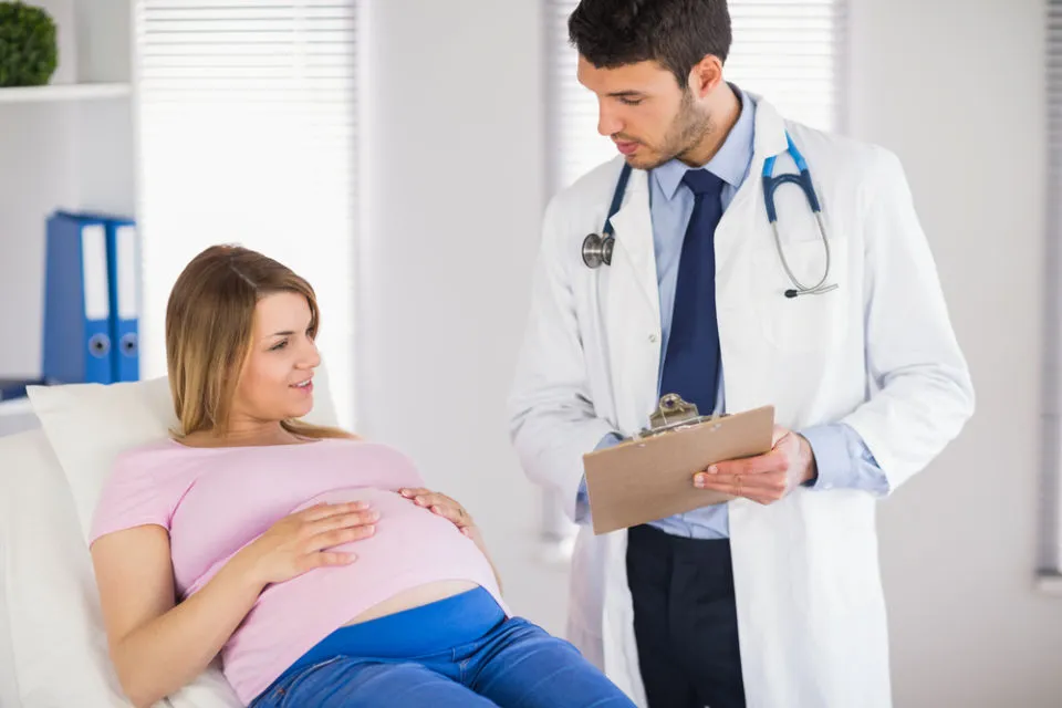 6 Fakta Kalau Dokter Kandungan Pria Bukanlah 'Momok' Bagi para Ibu. Jangan Malu Apalagi Risi, Ya! 10
