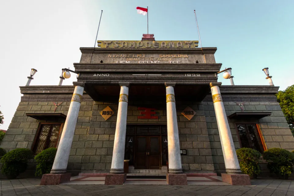 Ini 6 Perusahaan dengan Gaji MT Tertinggi. Masih Fresh Graduate Bisa dapat Dua Digit lo! 10