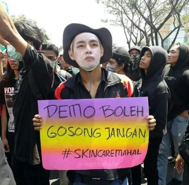 4 Alasan Kita Perlu Maklumi Kelakuan dan Konten Receh Mahasiswa Saat Demo. Fokus ke Isunya Aja deh! 5