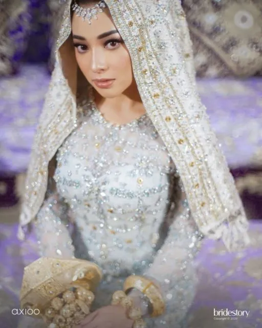 Mengintip 12 Detail Pengajian dan Malam Bainai Nikita Willy. Kental Suasana Tradisional! 18
