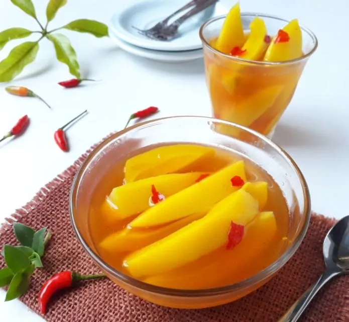 Aneka Resep Manisan Mangga Muda yang Menggugah Selera. Asam Manis Segarnya Bikin Melek Mata 8