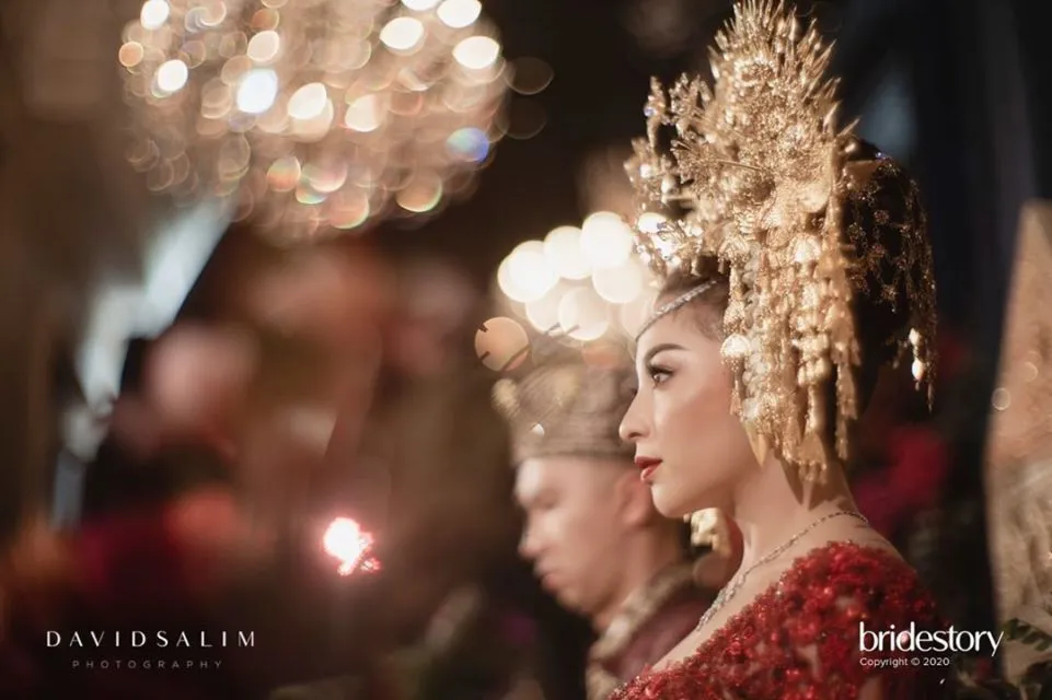 Diberi Maskawin Emas 75 Gram dengan Berlian 9 Karat, ini 12 Detail Akad Nikita Willy-Indra Priawan 14