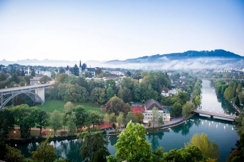 8 Tempat Wisata Paling Cantik di Swiss. Pemandangannya Indah Luar Biasa, Seolah Sedang di Surga 9
