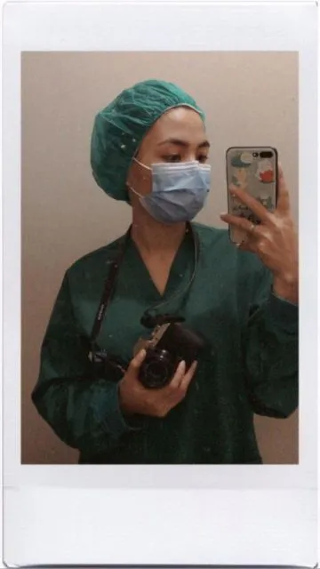 Kisah Karierku Jadi Fotografer Kelahiran. Standby 24/7 Menangkap Momen Pertama si Kecil di Dunia 5