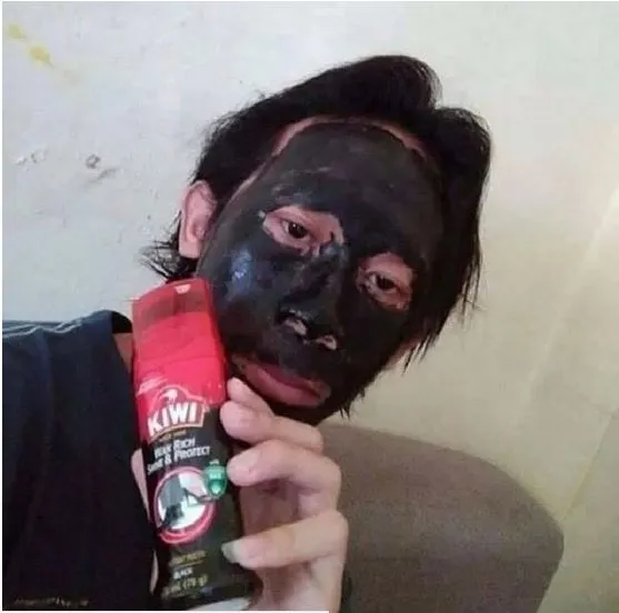 Kocaknya Kelakuan Cowok Saat Disuruh Pakai Skincare. Biar Mereka Tahu Rasanya Jadi Cewek! 12