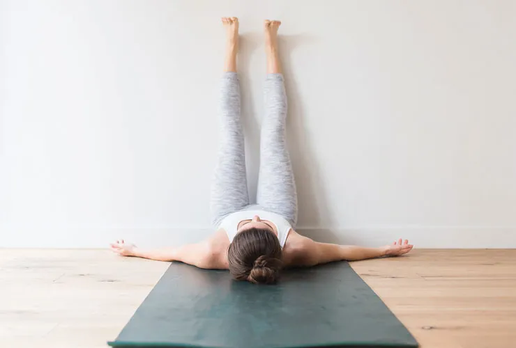 7 Gerakan Yoga Penghilang Stres yang Mudah Dipraktikkan. Rutin Lakukan, Bye-bye Kecemasan 14