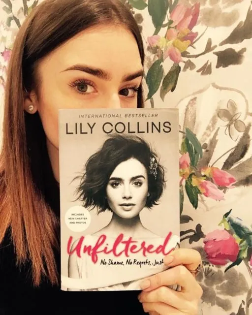 Mengintip 6 Fakta Menarik Lily Collins; Pemeran Utama dalam Serial 'Emily in Paris' yang Lagi Viral 8