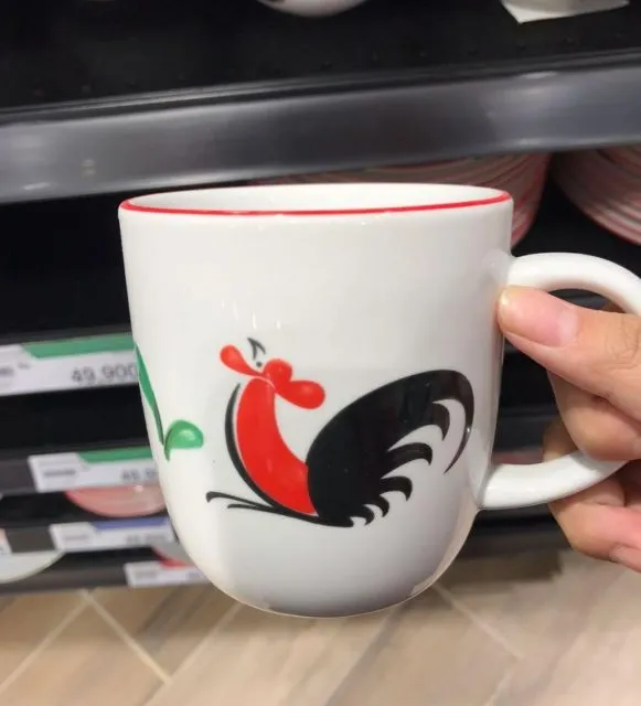 9 Desain Cangkir Kopi Kekinian yang Belum Tentu Dimiliki Ibumu. Semua Instagramable dan Lucu 11