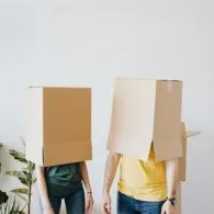 6 Poin Ini Bisa Menandakan Apakah Pasanganmu Posesif atau Tidak Lhoh, Coba Cek Deh!