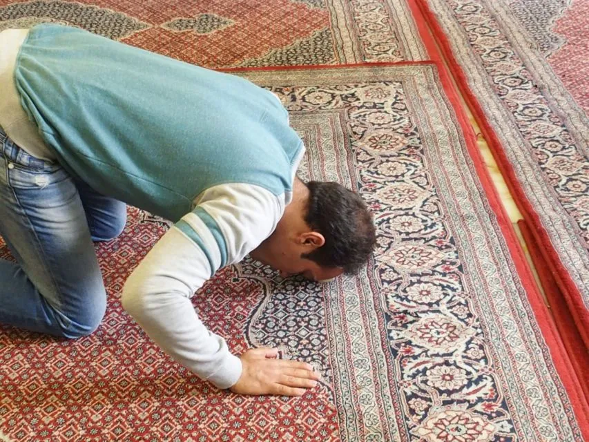 Tata Cara Sholat Jamak, Menggabungkan Sholat Wajib bagi yang Terkendala. Tak Ada Alasan, ya~ 5