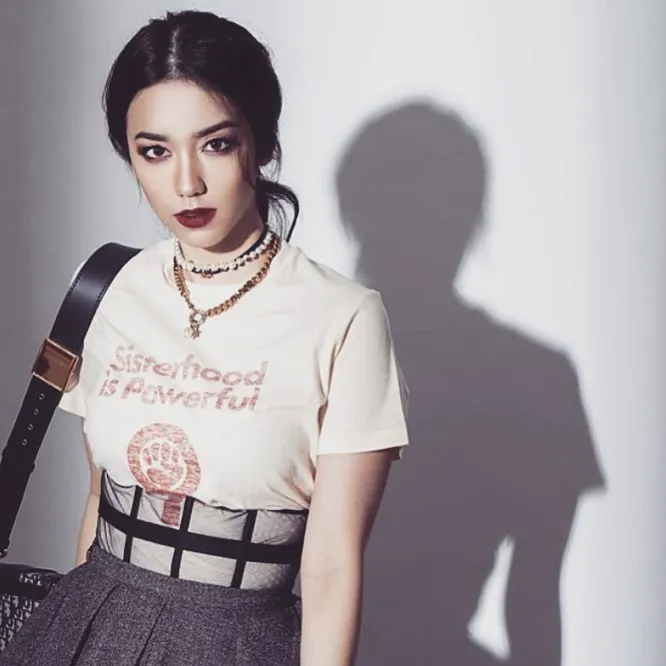9 Artis Indonesia yang Masuk Daftar 100 Wanita Tercantik di Dunia Tahun 2020. Ada Idolamu? 16