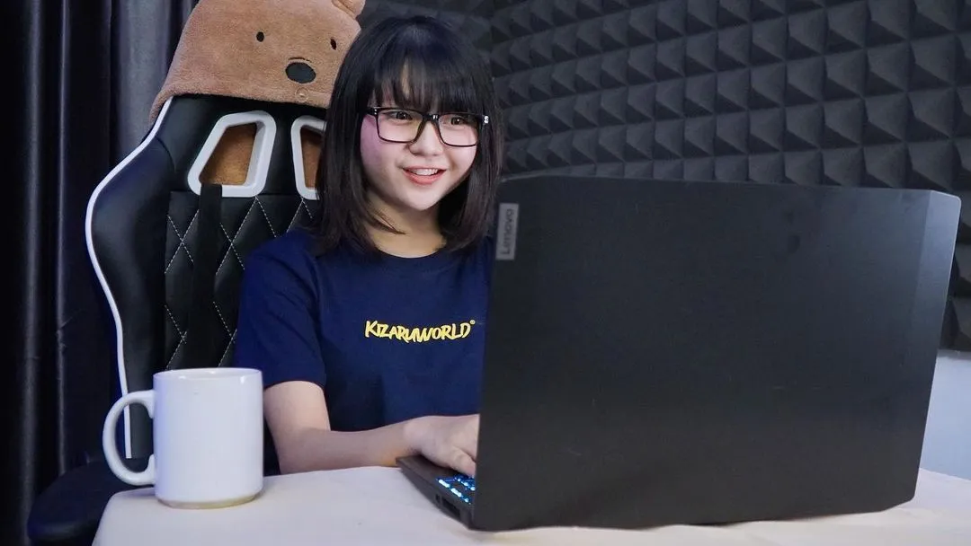 10 Gamers Cewek Indonesia yang Kemampuannya juga Patut Dijagokan. Idola Banget! 11