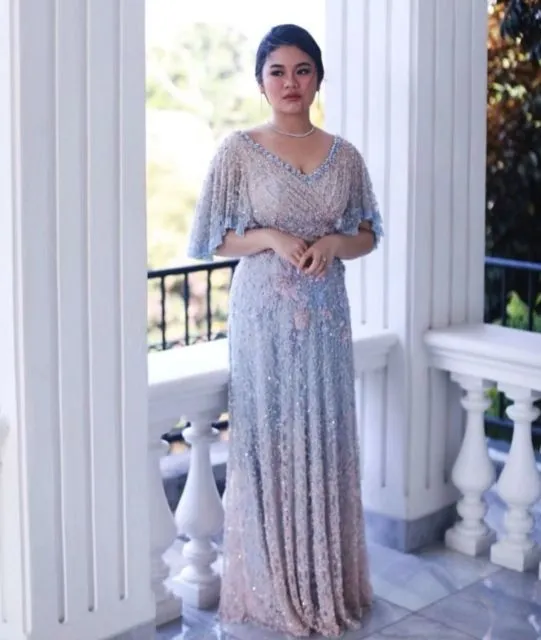 Cantiknya Kebaya Rancangan Asky Febrianti yang Terbaru. Desainer Kondang Favorit Seleb Nih! 15