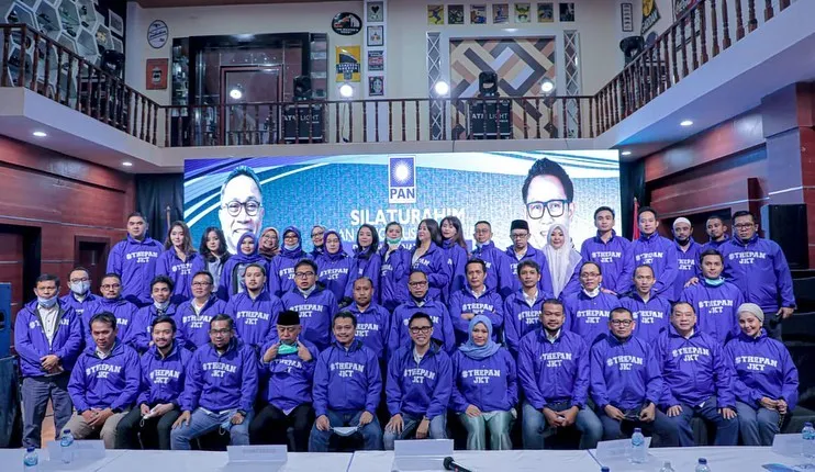Sukses Di Industri Hiburan, Denny Cagur Ikuti Jejak Eko Patrio di Dunia Politik. Siap Jadi Kader! 4
