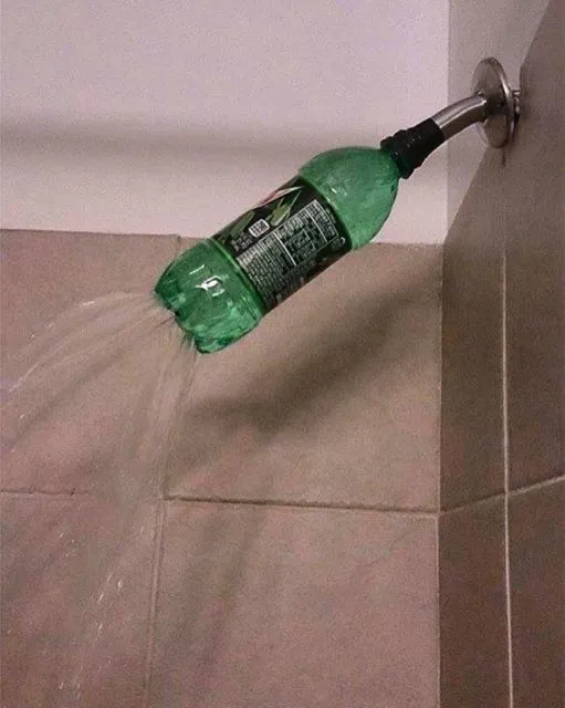 11 Lifehack Shower Kamar Mandi Ala Sobat Low Budget. Rumah Biasa Aja, Fasilitas Bintang Lima! 17