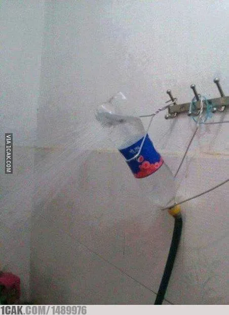 11 Lifehack Shower Kamar Mandi Ala Sobat Low Budget. Rumah Biasa Aja, Fasilitas Bintang Lima! 19