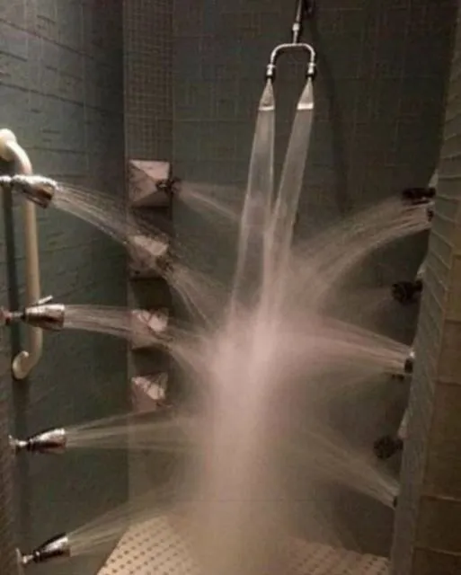 11 Lifehack Shower Kamar Mandi Ala Sobat Low Budget. Rumah Biasa Aja, Fasilitas Bintang Lima! 21