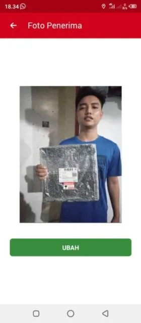 Deretan Momen Nyeleneh Saat Paket Belanjaan dari Olshop Datang. Berasa Nungguin Apa Gitu~ 14