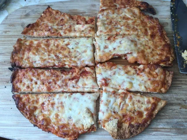 11 Potongan Makanan yang Bikin Orang Pefeksionis Geregetan. Masa Motong Gitu Aja Nggak Bisa sih? 16