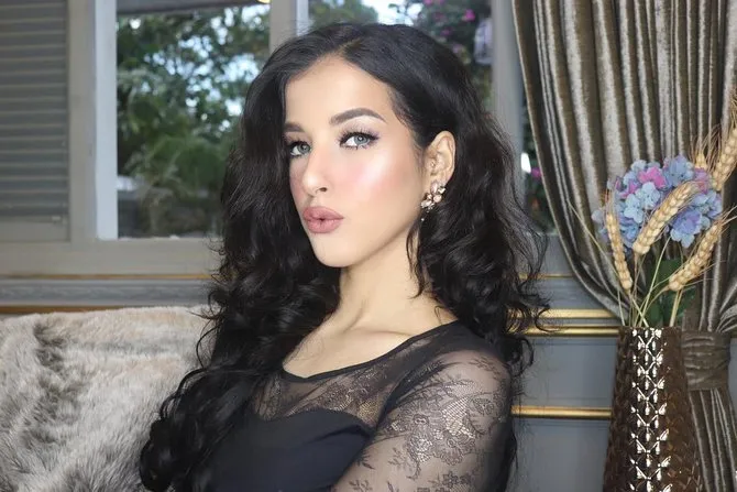 4 Tujuan Cewek Berdandan Selain Jadi Cantik. Buat Cowok, Tolong Pahami Lagi! 6