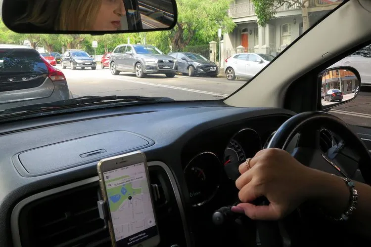 4 Alasan Cowok Nggak Bisa Nyetir Mobil itu Nggak Apa-Apa. Santai Aja, Bukan Akhir Segalanya kok~ 6