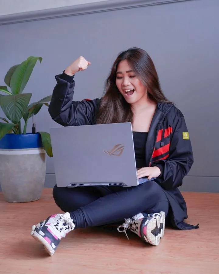 10 Gamers Cewek Indonesia yang Kemampuannya juga Patut Dijagokan. Idola Banget! 16