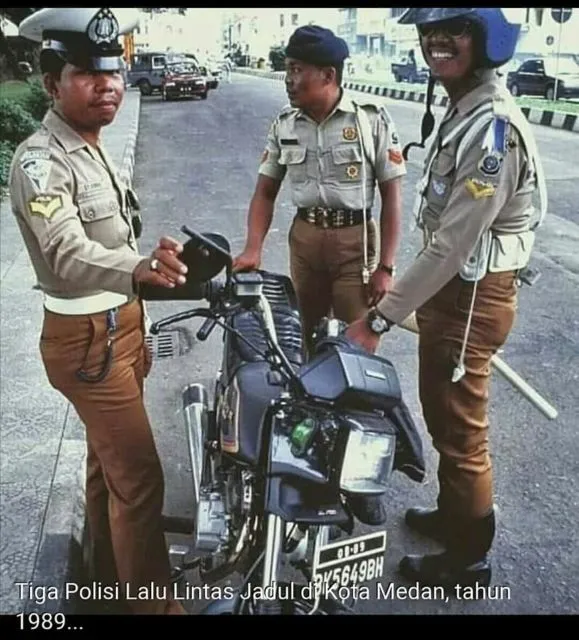 Kalau Kamu Pernah Lihat Deretan Foto Jadul ini, Artinya Kamu Sudah Berumur. Lawas Betul! 15