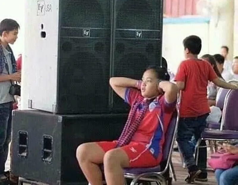 Nggak Paham Lagi sama 11 Kelakuan Ekstrem Bocah ini. Emaknya Pasti Masuk Golongan Orang Sabar Banget 18