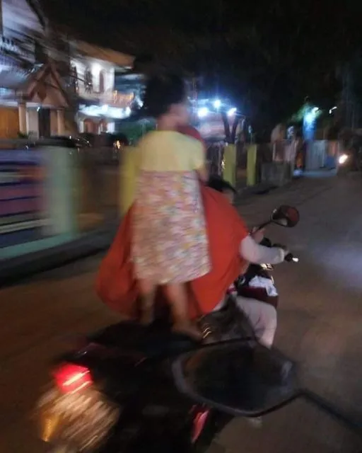Nggak Paham Lagi sama 11 Kelakuan Ekstrem Bocah ini. Emaknya Pasti Masuk Golongan Orang Sabar Banget 14
